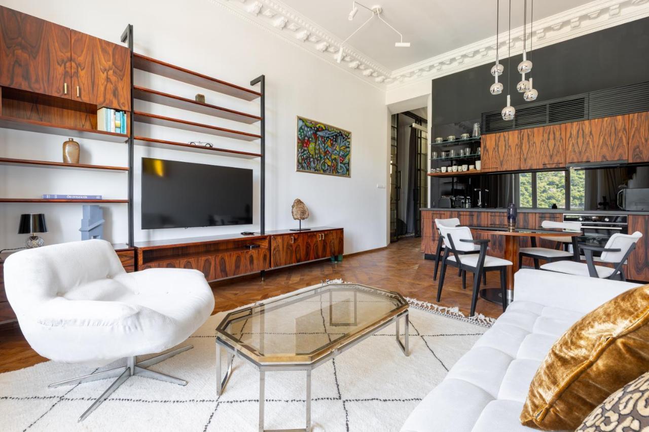 Apartment Designer Dream With Stunning View Budapest