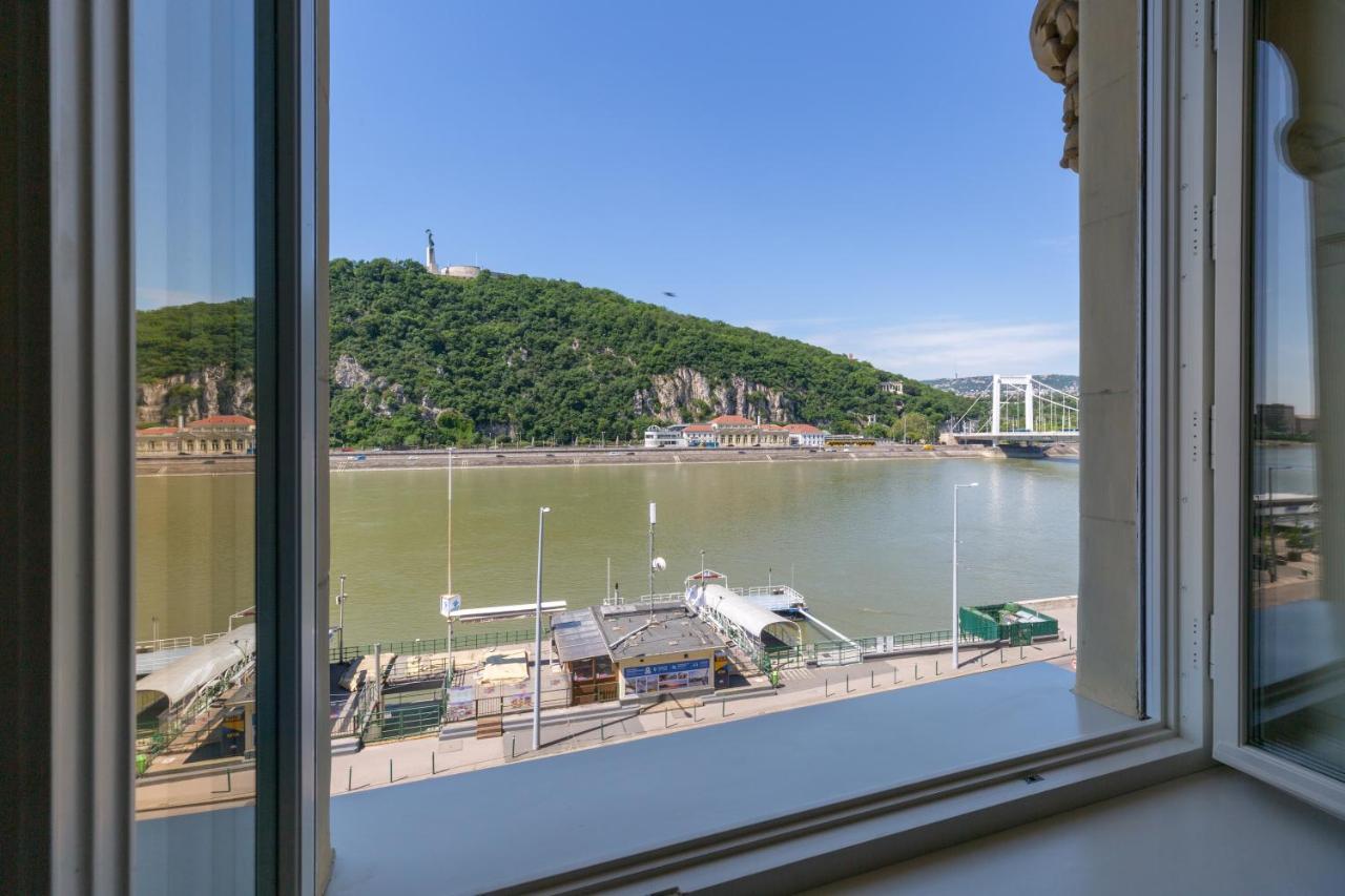 Designer Dream With Stunning View Appartement *